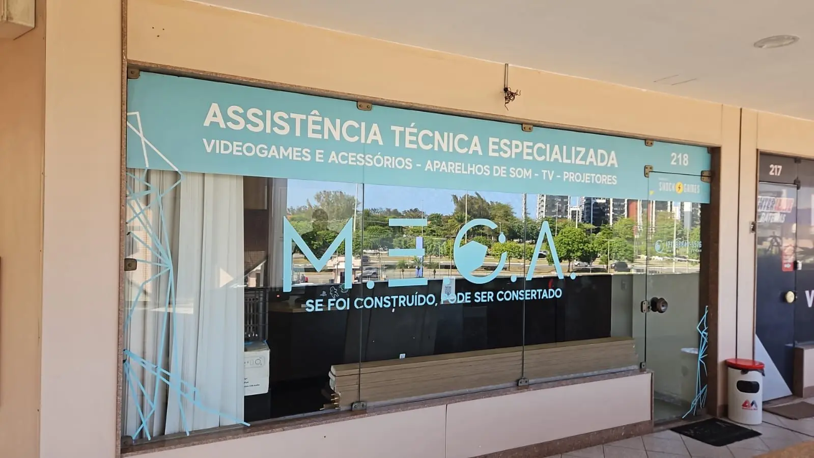 Fachada da loja M.E.C.A. Fix no America Mall, Barra da Tijuca, Rio de Janeiro